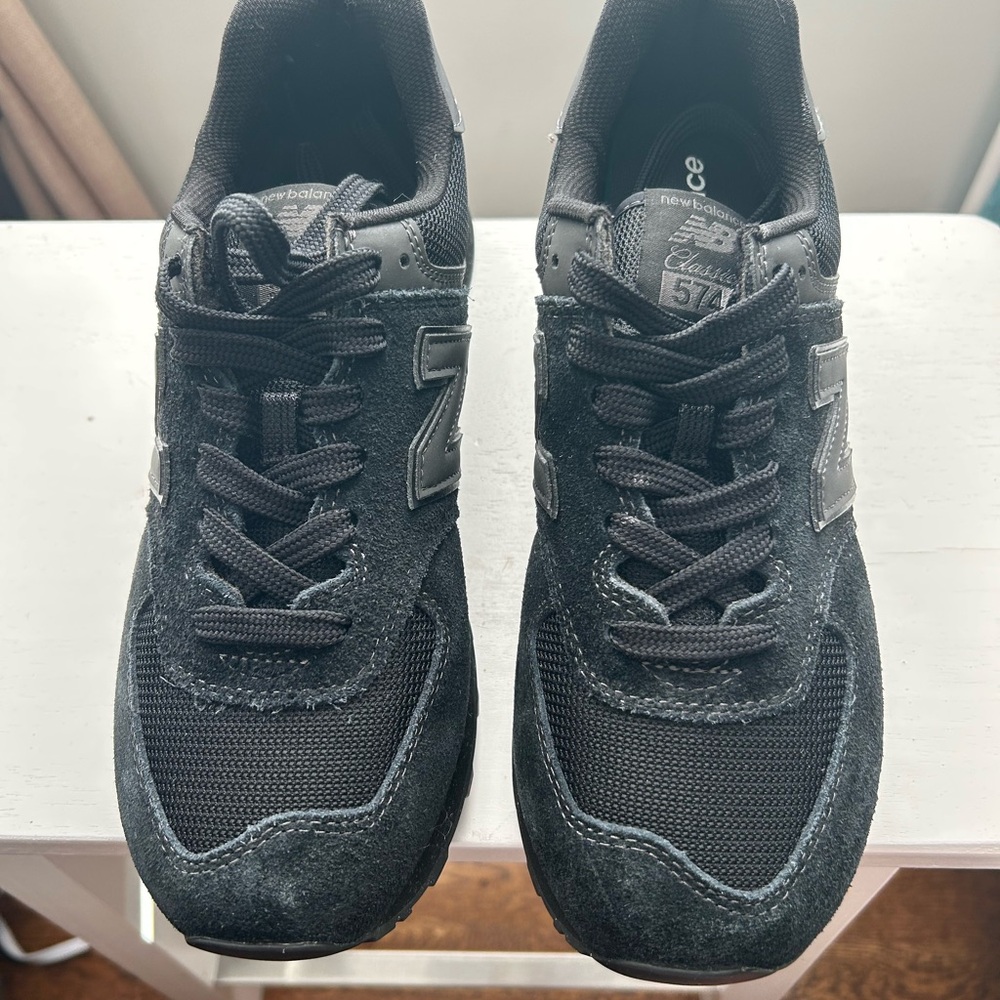 New Balance Men's Charcoal and Black Sneakers